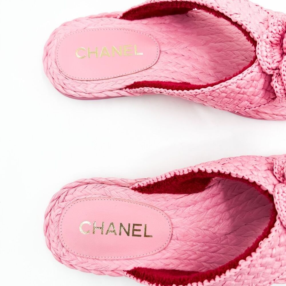 Chanel CC Raffia Camellia Flower Flat Sandals EU 37.5 - Picture 12 of 14
